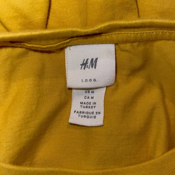 H&M Self-Love Definition Tee - Picture 4 of 4